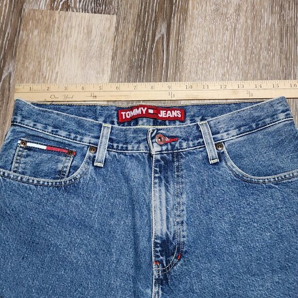 Vintage Tommy Hilfiger Tommy Jeans 31x30 Straight Leg Denim Blue USA Fabric Y2K - Picture 14 of 16